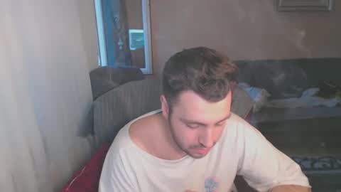 Snapshot of 2handsomeman chatting on 10, 3, 2025 Berk online show from 10, 3, 2025