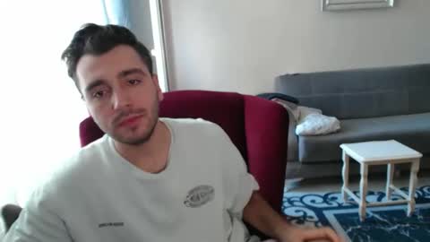 Snapshot of 2handsomeman chatting on 23, 9, 2025 Berk online show from 23, 9, 2025