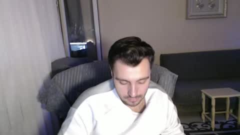 Snapshot of 2handsomeman chatting on 2, 10, 2025 Berk online show from 2, 10, 2025