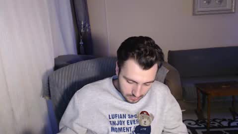 Snapshot of 2handsomeman chatting on 13, 10, 2025 Berk online show from 13, 10, 2025