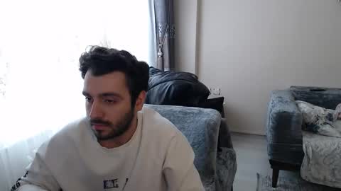 Snapshot of 2handsomeman chatting on 22, 4, 2026 Berk online show from 22, 4, 2026