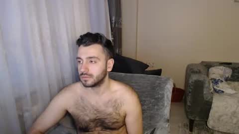 Snapshot of 2handsomeman chatting on 3, 5, 2026 Berk online show from 3, 5, 2026