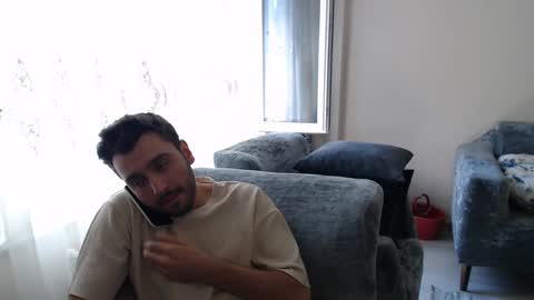 Snapshot of 2handsomeman chatting on 16, 5, 2026 Berk online show from 16, 5, 2026