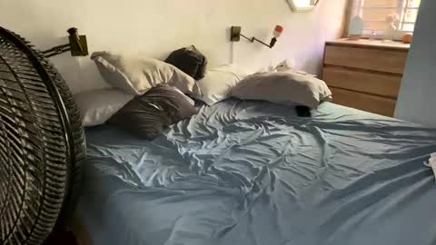 2littlefox online show from 30, 1, 2025