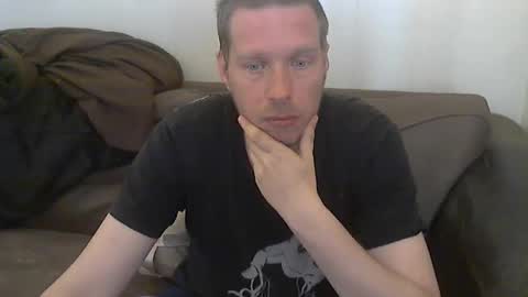 2small4you83 online show from 6, 6, 2026