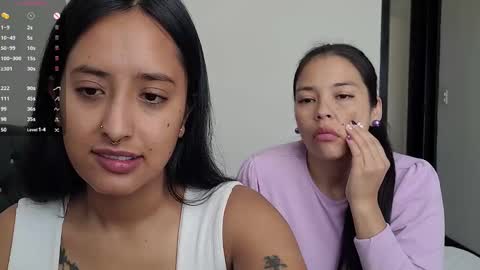 Snapshot of 2summerlove2 chatting on 27, 1, 2025 Dalilah and Tarah online show from 27, 1, 2025