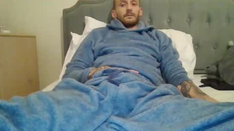 420feetloverr420 online show from 6, 4, 2026