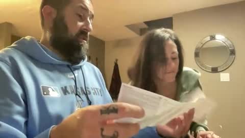 Snapshot of 420kc_couple chatting on 24, 10, 2025 KC420Couple online show from 24, 10, 2025