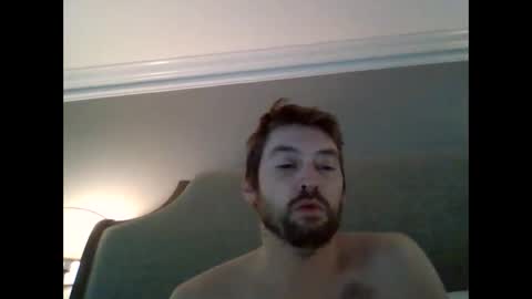 Snapshot of 420sluttsnbutts chatting on 8, 6, 2026 420sluttsnbutts online show from 8, 6, 2026