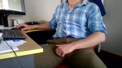 Snapshot of 555tony555 chatting on 8, 12, 2024 555tony555 online show from 8, 12, 2024