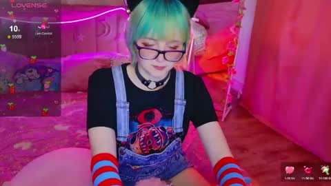 Snapshot of 666_marshmallow chatting on 17, 5, 2026 Marsi online show from 17, 5, 2026