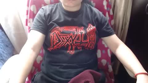 Snapshot of 666maskgirl chatting on 13, 5, 2026 SHANNON online show from 13, 5, 2026