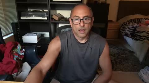 daddy vegas  for single women and couples here online show from 28, 5, 2026