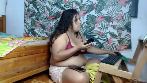 Snapshot of 69smallstar chatting on 9, 7, 2026 star online show from 9, 7, 2026