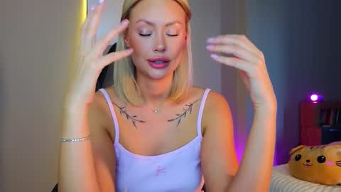 Snapshot of 88_nura chatting on 25, 10, 2025 Nura online show from 25, 10, 2025