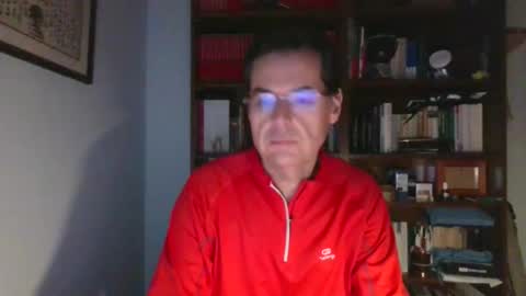 Snapshot of 8age chatting on 5, 11, 2025 8age online show from 5, 11, 2025