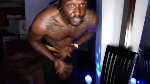 Snapshot of 8double1trouble6 chatting on 27, 2, 2026 NoFaceNoCase online show from 27, 2, 2026