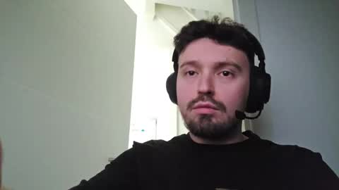 8inchdude93 online show from 18, 3, 2026