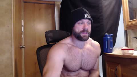 9 fat inches online show from 25, 1, 2025