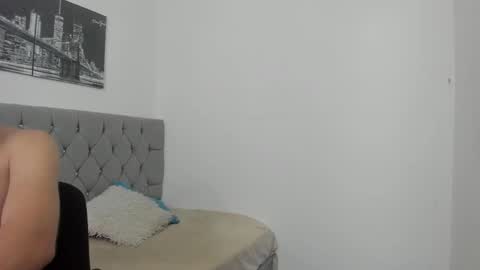 DERECK online show from 3, 3, 2026