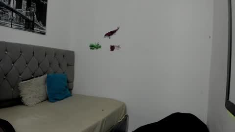 DERECK online show from 9, 4, 2026