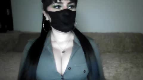Snapshot of _adela_c chatting on 8, 1, 2025 Adela online show from 8, 1, 2025