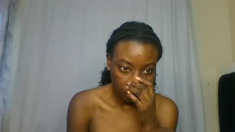 Snapshot of _africana4 chatting on 25, 5, 2026 africana4 online show from 25, 5, 2026