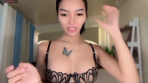 agatha online show from 2, 12, 2025