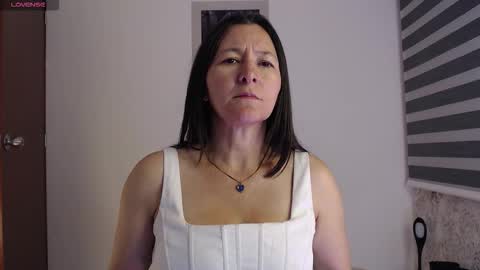 _alice_horny_ online show from 28, 3, 2026