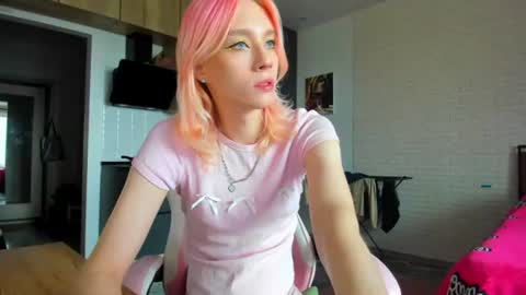 Snapshot of _alice_kitty chatting on 16, 6, 2026 Gaylord online show from 16, 6, 2026