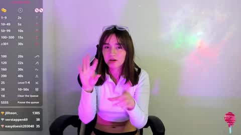 Snapshot of _alicerosse2 chatting on 12, 12, 2024 ALICE online show from 12, 12, 2024