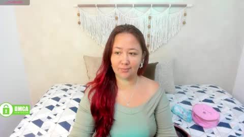 Snapshot of _anavictoria_ chatting on 13, 9, 2025 Ana Victoria online show from 13, 9, 2025
