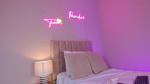 ngela  online show from 8, 2, 2025