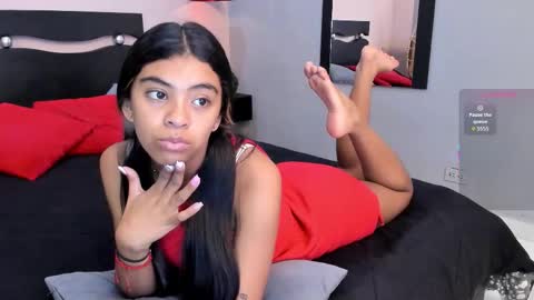 Snapshot of _anna_maria chatting on 14, 11, 2025 online show from 14, 11, 2025