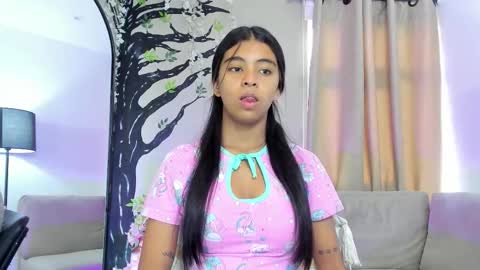 Snapshot of _anna_maria chatting on 3, 12, 2025 online show from 3, 12, 2025