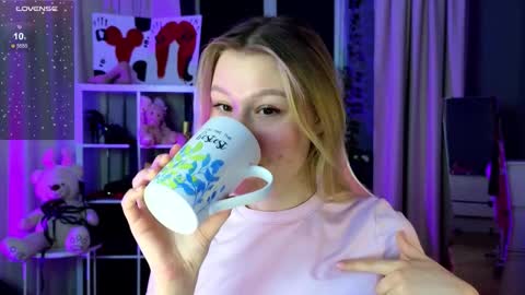 Snapshot of _anna_nolan_ chatting on 19, 2, 2026 Anna Nolan online show from 19, 2, 2026