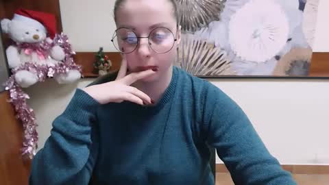 Anna online show from 17, 12, 2024