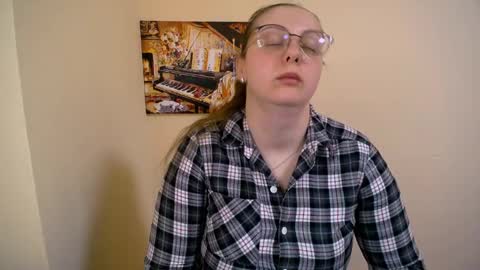 Anna online show from 25, 2, 2025