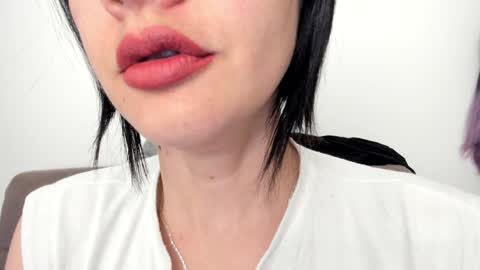 antonia online show from 22, 1, 2025