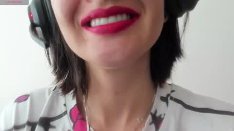 antonia online show from 21, 11, 2025