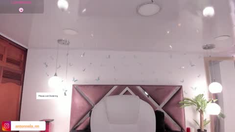 antonnela online show from 10, 11, 2025