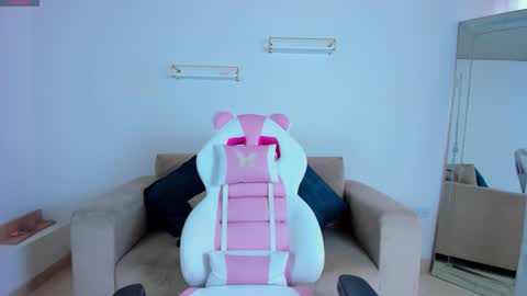    online show from 24, 2, 2026