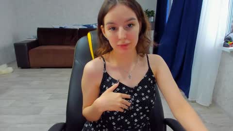 Arina online show from 2, 2, 2025