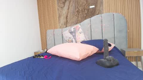 Arlet online show from 4, 12, 2025