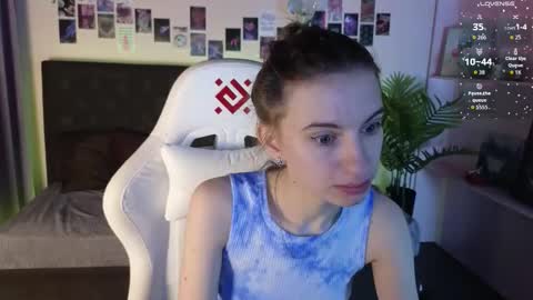 _ash_leyy_ online show from 3, 12, 2025