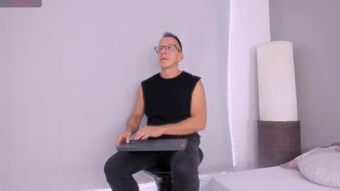 _axelking_ online show from 27, 10, 2025