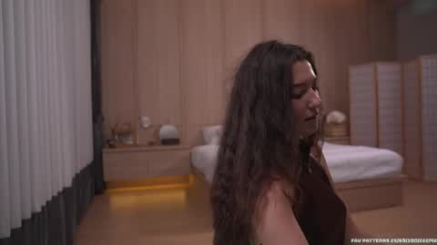 Snapshot of _bamby_baby_ chatting on 1, 12, 2025 Arianna online show from 1, 12, 2025