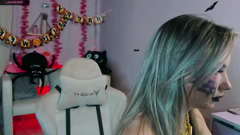 Bella online show from 31, 10, 2025