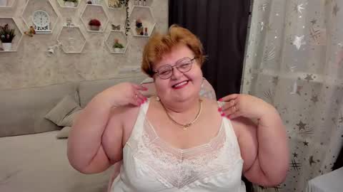 Snapshot of _big_beautiful_love_ chatting on 28, 2, 2025 Louise  ONLY IN PVT  Masturbation with dildo and cum  Naked  Show and play with pussy  Blow job  Hand job  ONLY IN PVT  online show from 28, 2, 2025