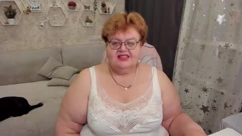 Snapshot of _big_beautiful_love_ chatting on 28, 2, 2025 Louise  ONLY IN PVT  Masturbation with dildo and cum  Naked  Show and play with pussy  Blow job  Hand job  ONLY IN PVT  online show from 28, 2, 2025